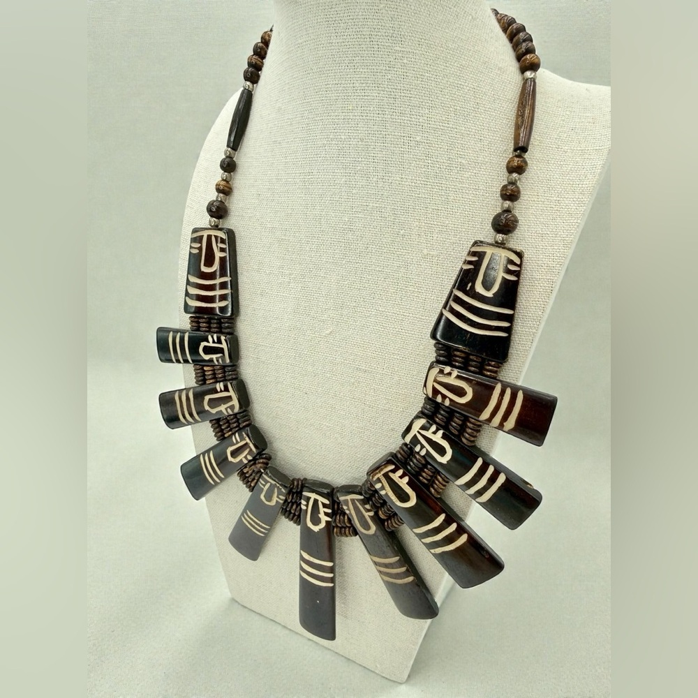 Vintage Carved Bone Statement Bib Collar Necklace Tribal 118g - Picture 10 of 17
